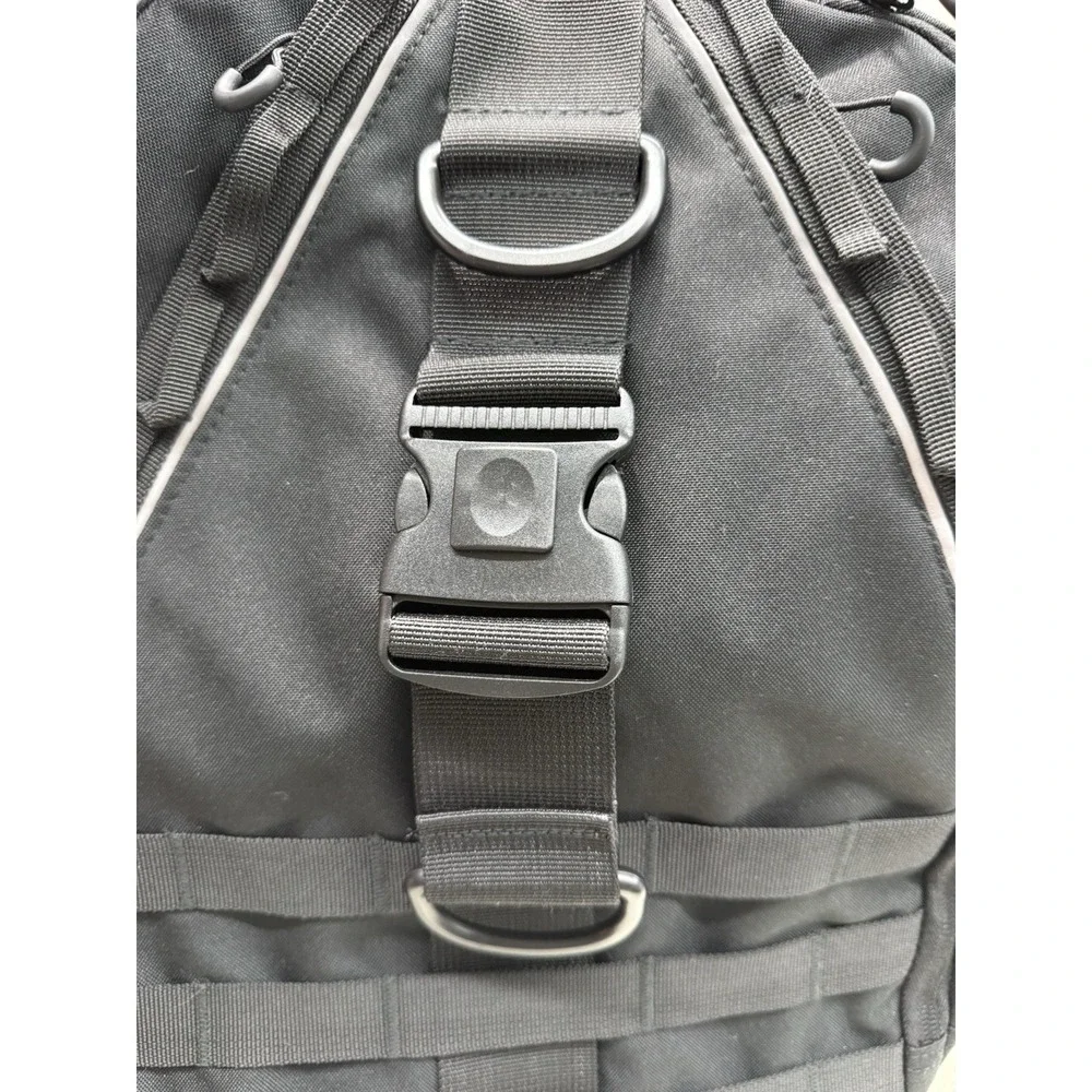 Piscifun Fishing Tackle Bag Backpack NWOT Black Multiple Compartments Outdoor